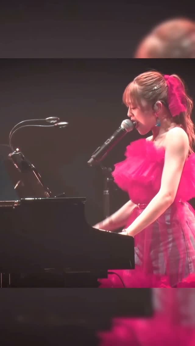 Post 2 by 若井友希 (友希) Yuki on Instagram (video)