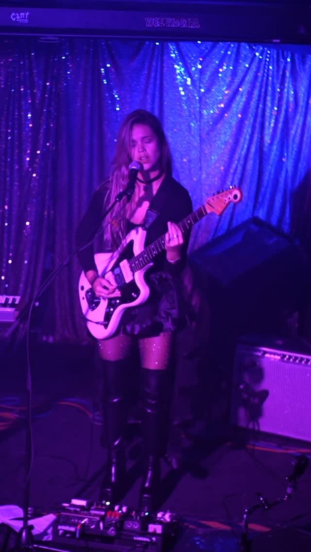 Post 10 by kate 🥀 on Instagram (video)