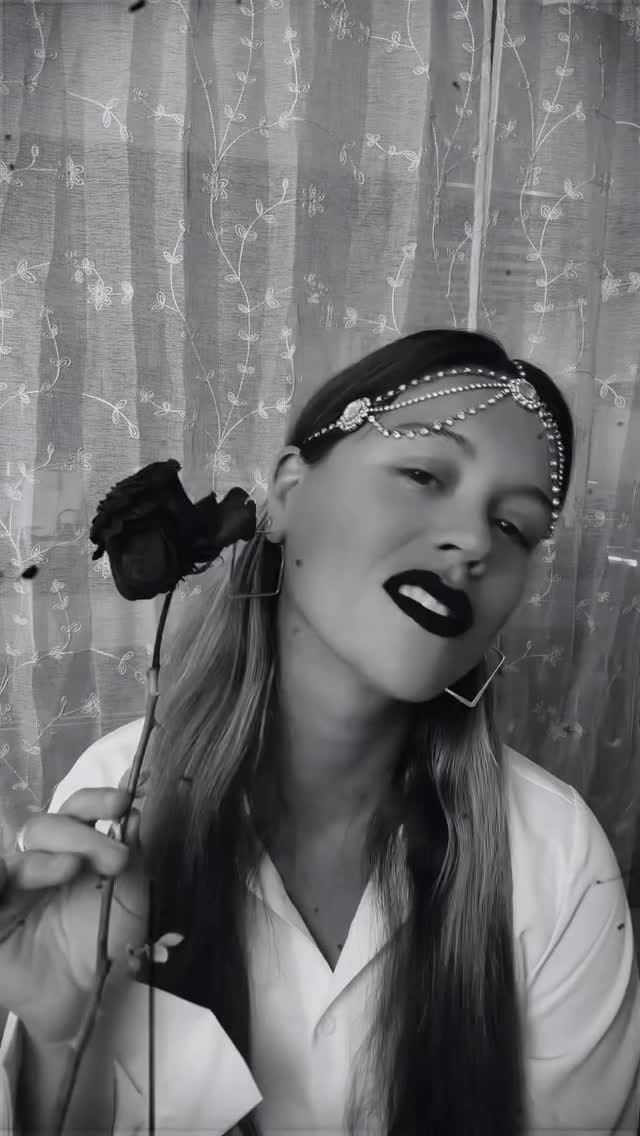 Post 8 by kate 🥀 on Instagram (video)