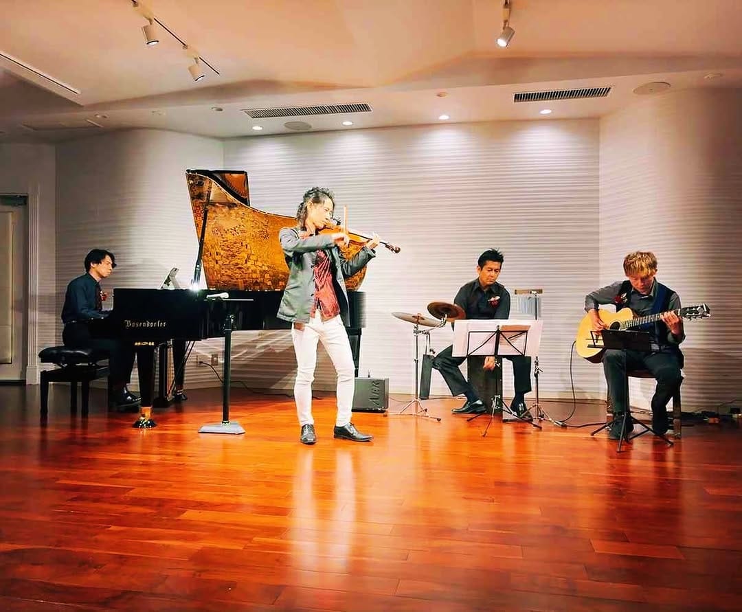 Post 3 by Tsumuzi Nagayo on Instagram (carousel)