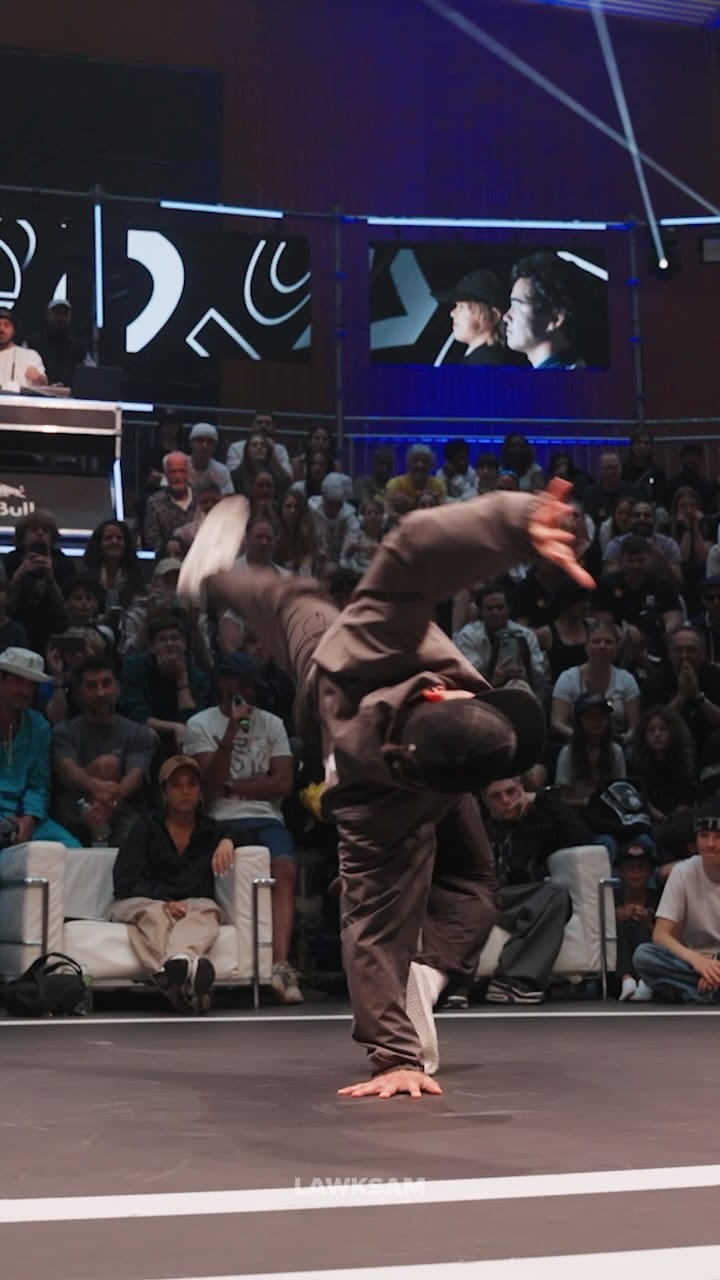 Post 10 by TETSU on Instagram (video)