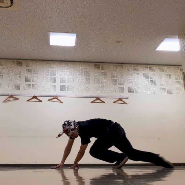 Post 4 by A-Maze アメイズ on Instagram (video)