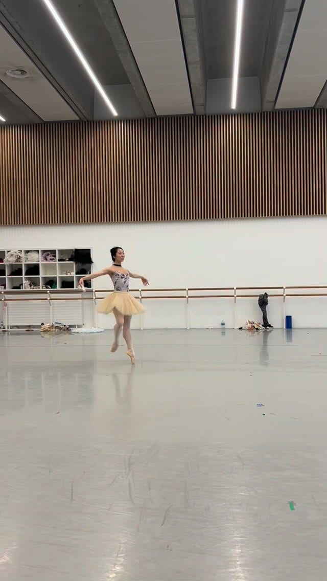 Post 1 by Haruhi Otani  大谷　遥陽 on Instagram (video)