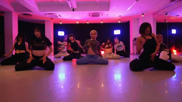 Post 4 by avecoo on Instagram (video)