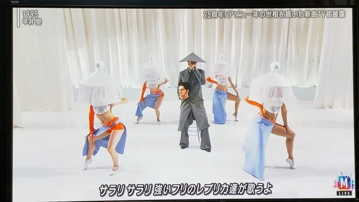 Post 9 by avecoo on Instagram (video)