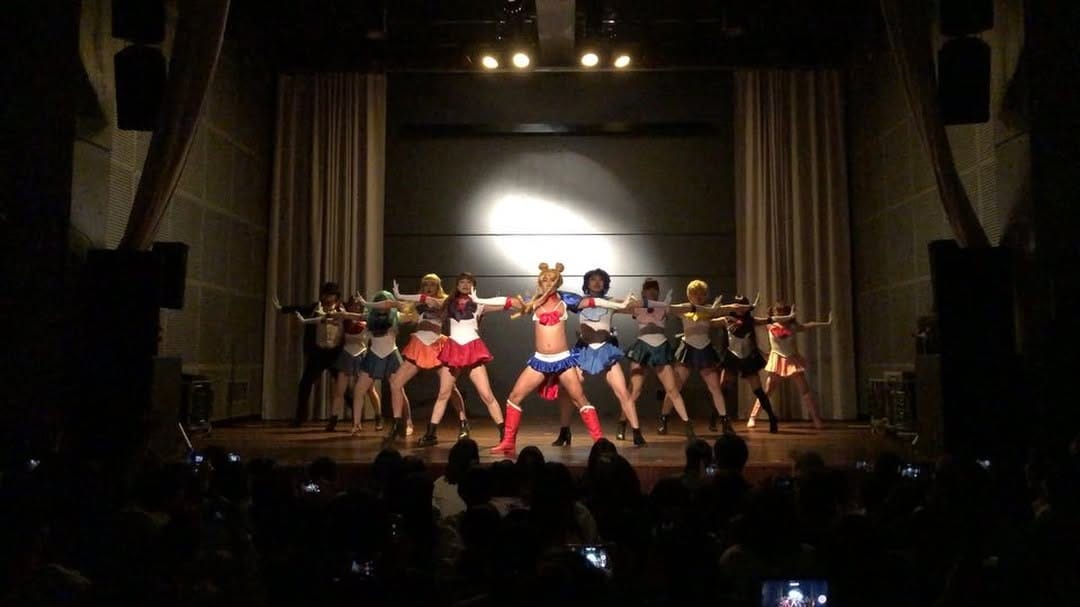 Post 10 by avecoo on Instagram (video)