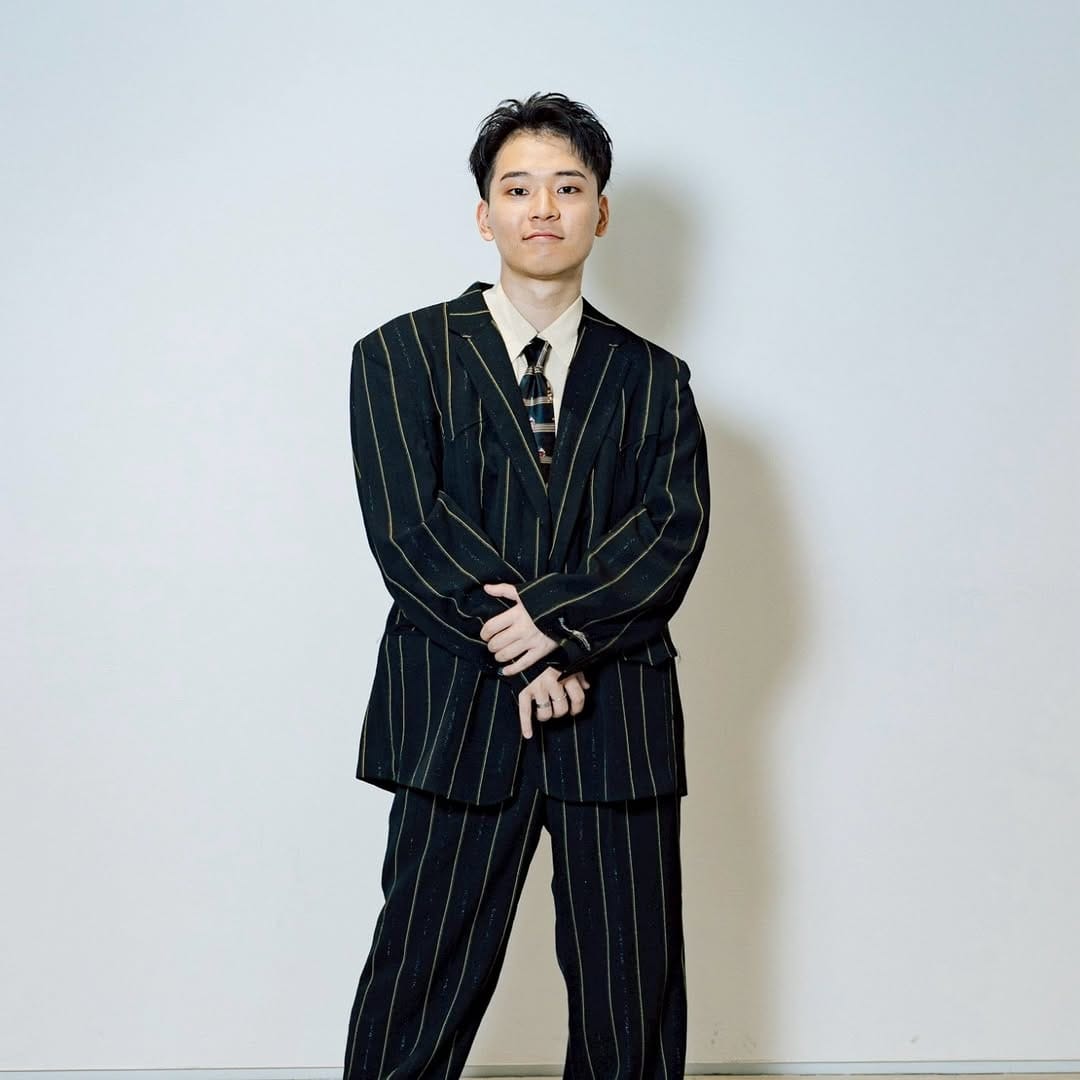 Post 3 by ATO / 小島亜斗 on Instagram (carousel)