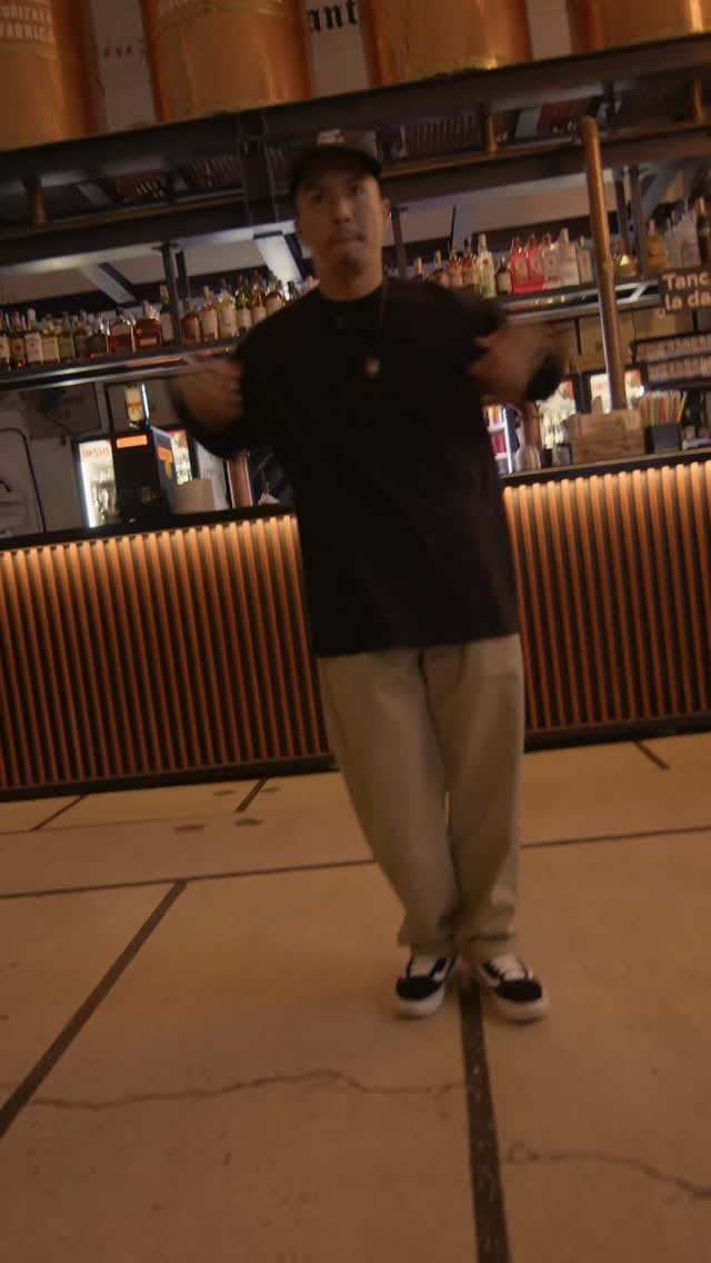 Post 6 by Masato Enomoto on Instagram (video)