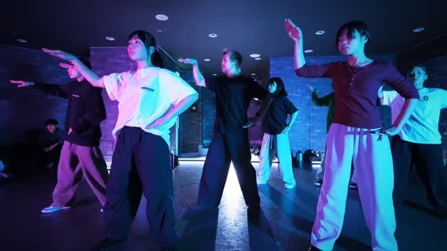 Post 2 by Mahiro Mizukawa on Instagram (video)