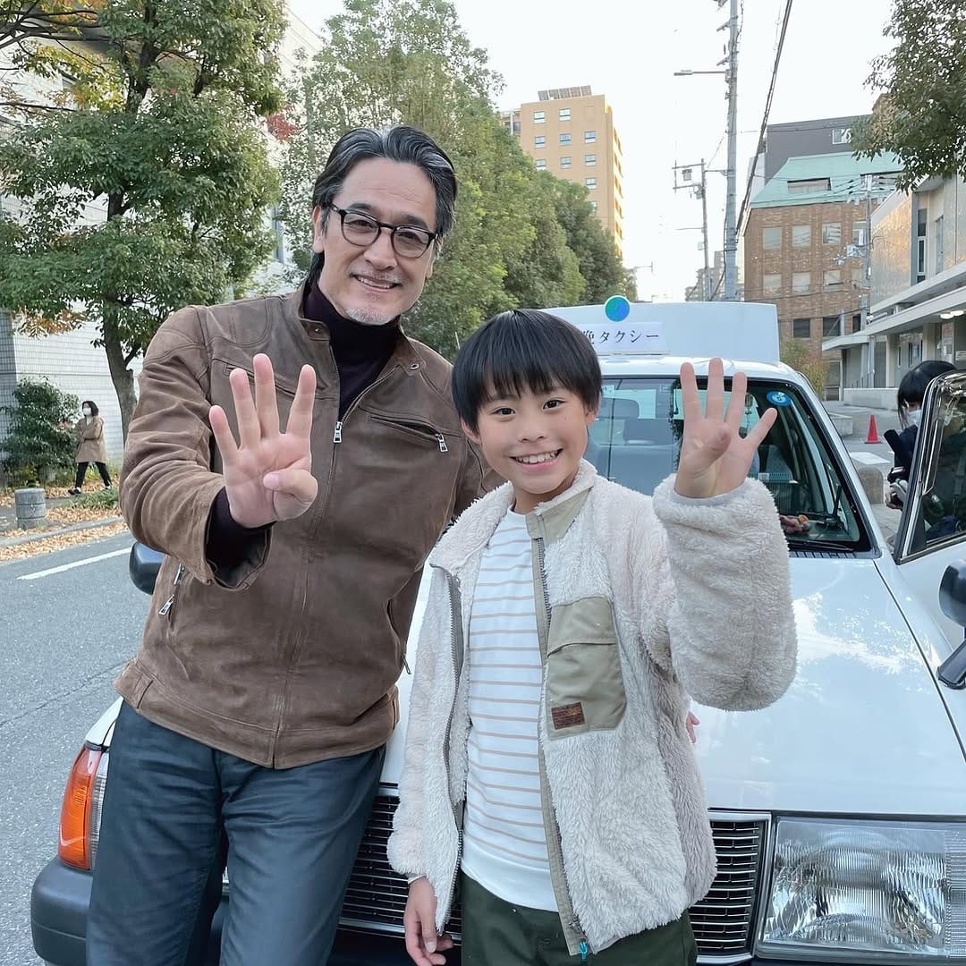 Post 1 by 【公式】なにわの晩さん on Instagram (carousel)