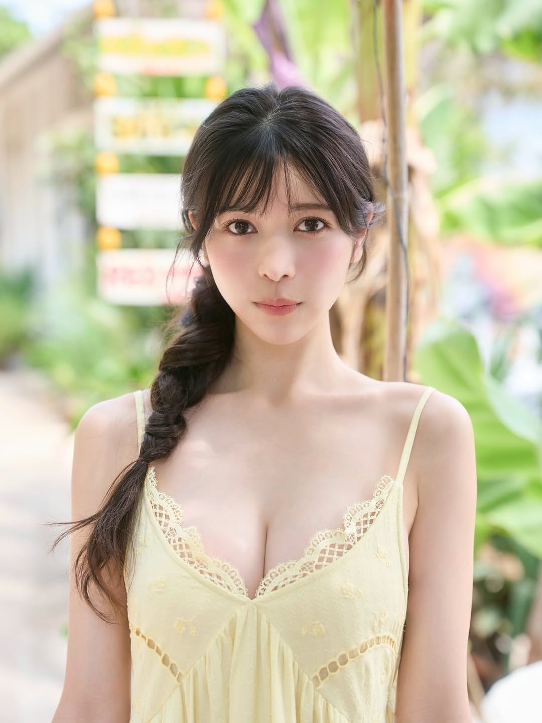 Post 2 by 七瀬 なな on Instagram (carousel)