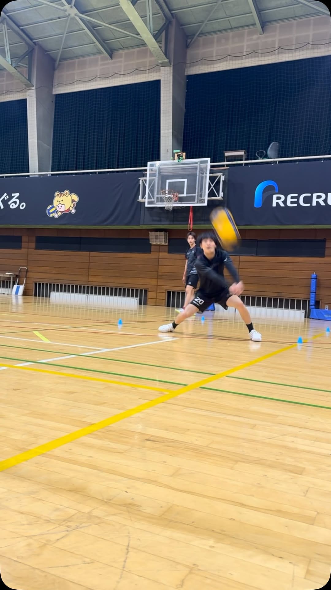 Post 4 by VOREAS HOKKAIDO / ヴォレアス北海道 on Instagram (video)
