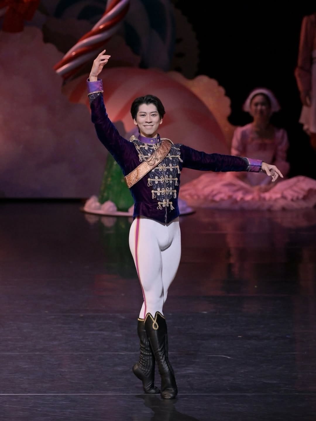 Post 10 by Shogo Hayami on Instagram (carousel)
