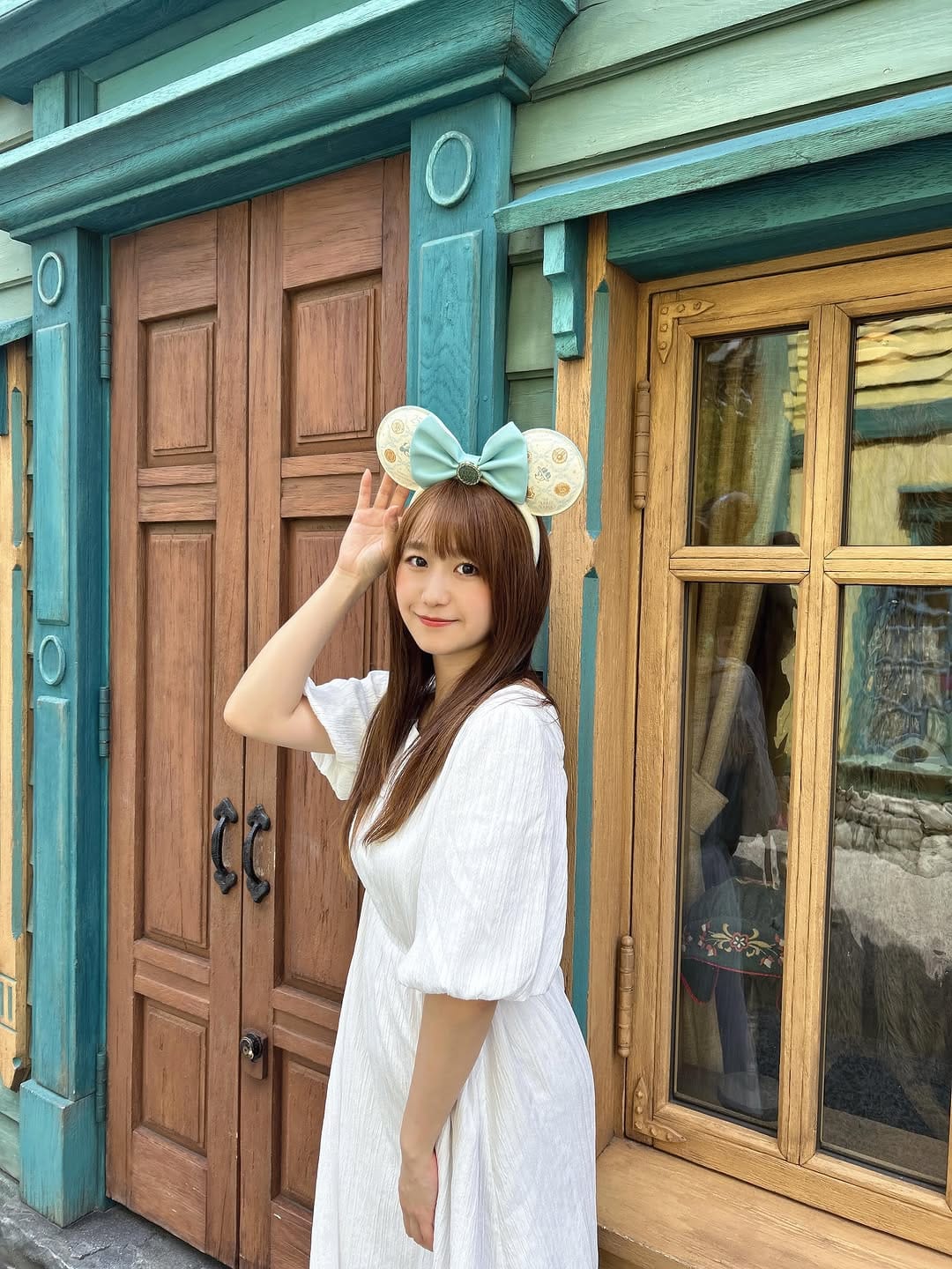 Post 2 by 渡邉ひかる on Instagram (carousel)