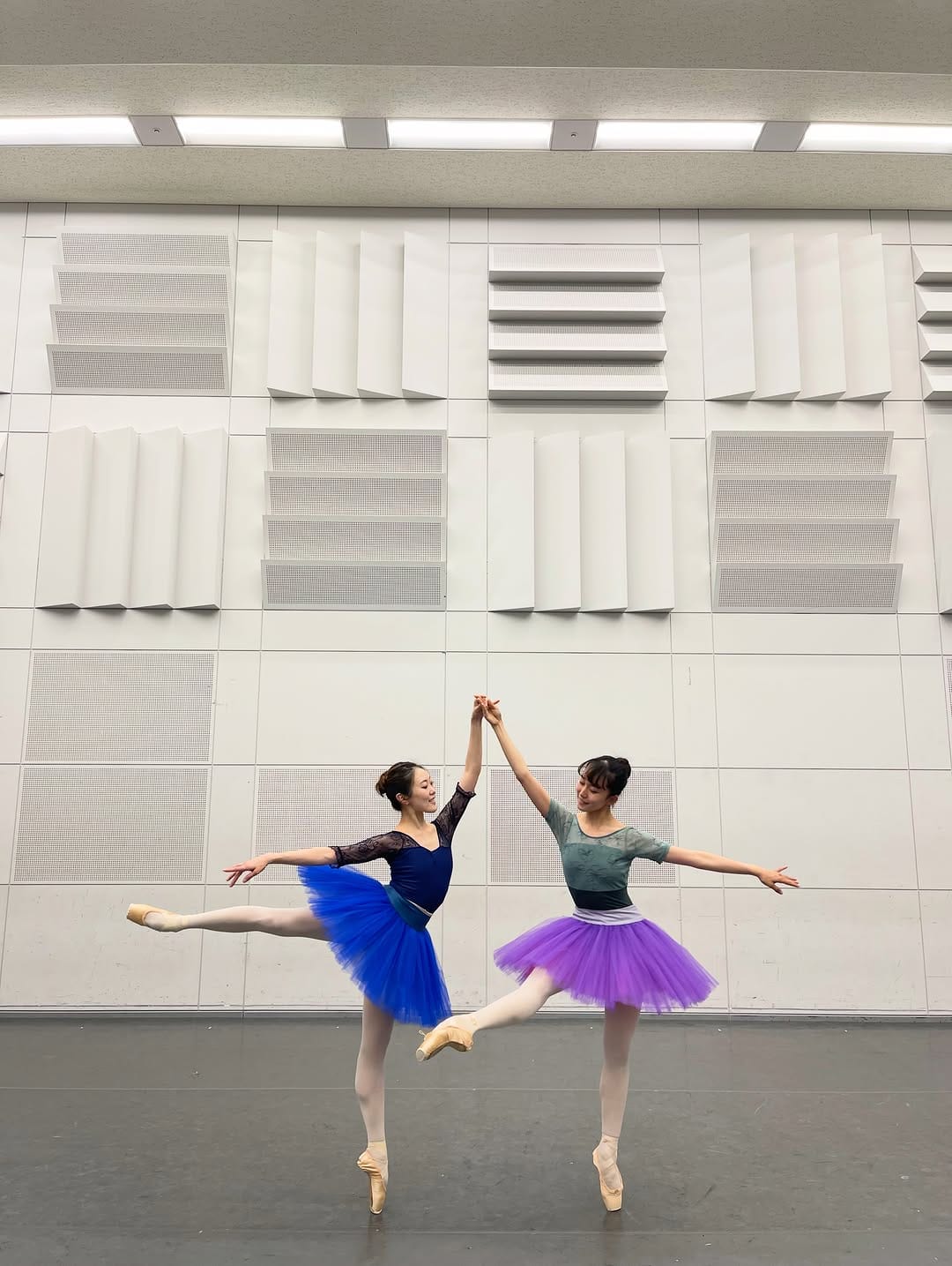 Post 5 by Miho Naotsuka on Instagram (carousel)