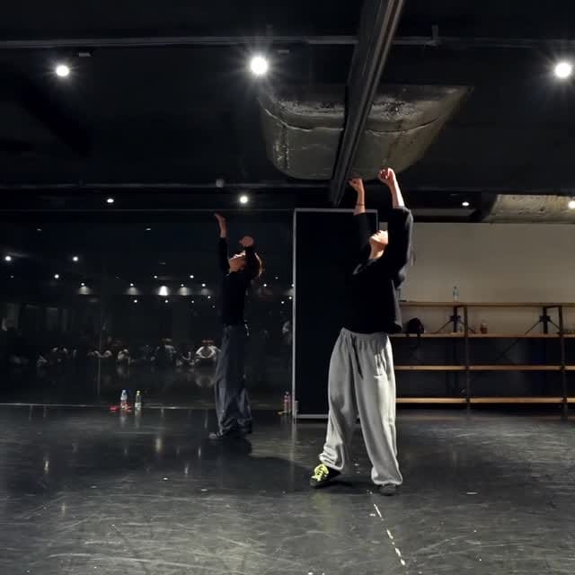 Post 5 by 🌳Minami Mori🌳 on Instagram (video)