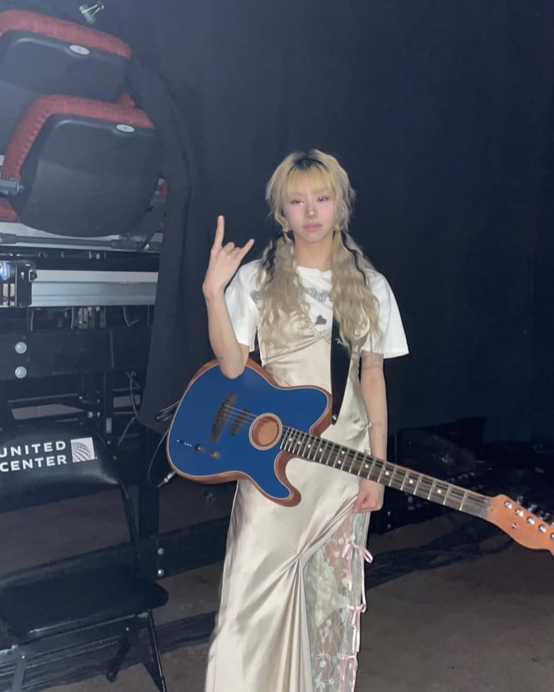 Post 8 by CHAE・゜゜・*:.。..。.:*。.: on Instagram (carousel)
