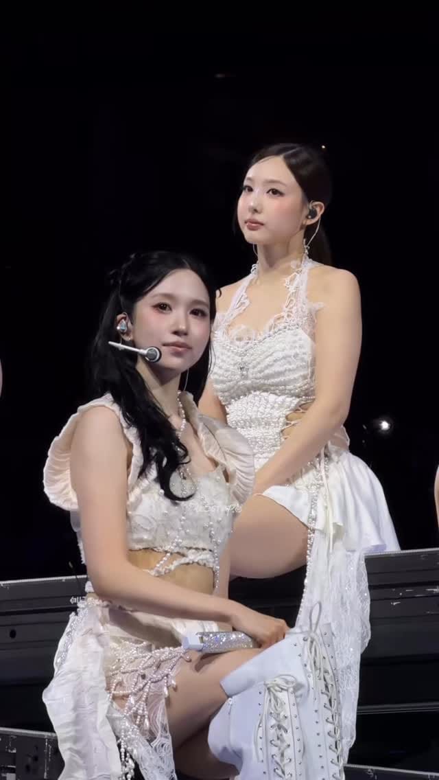 Post 9 by TWICE Mina on Instagram (video)