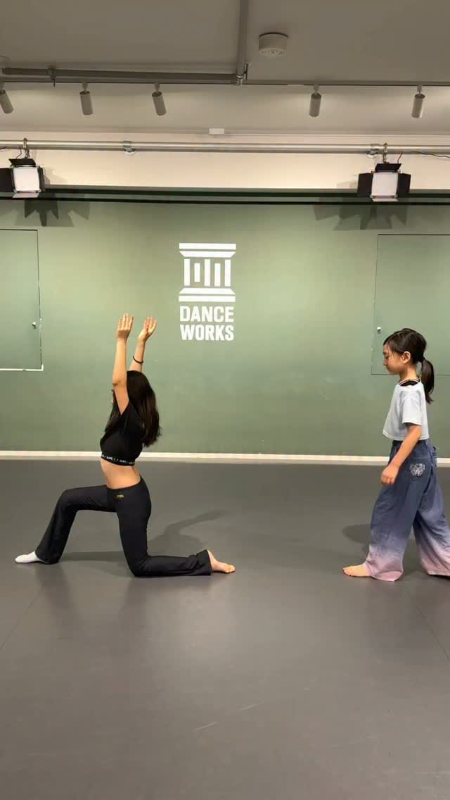 Post 1 by Machi on Instagram (video)