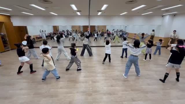 Post 4 by A-NON[YUMIE] on Instagram (video)