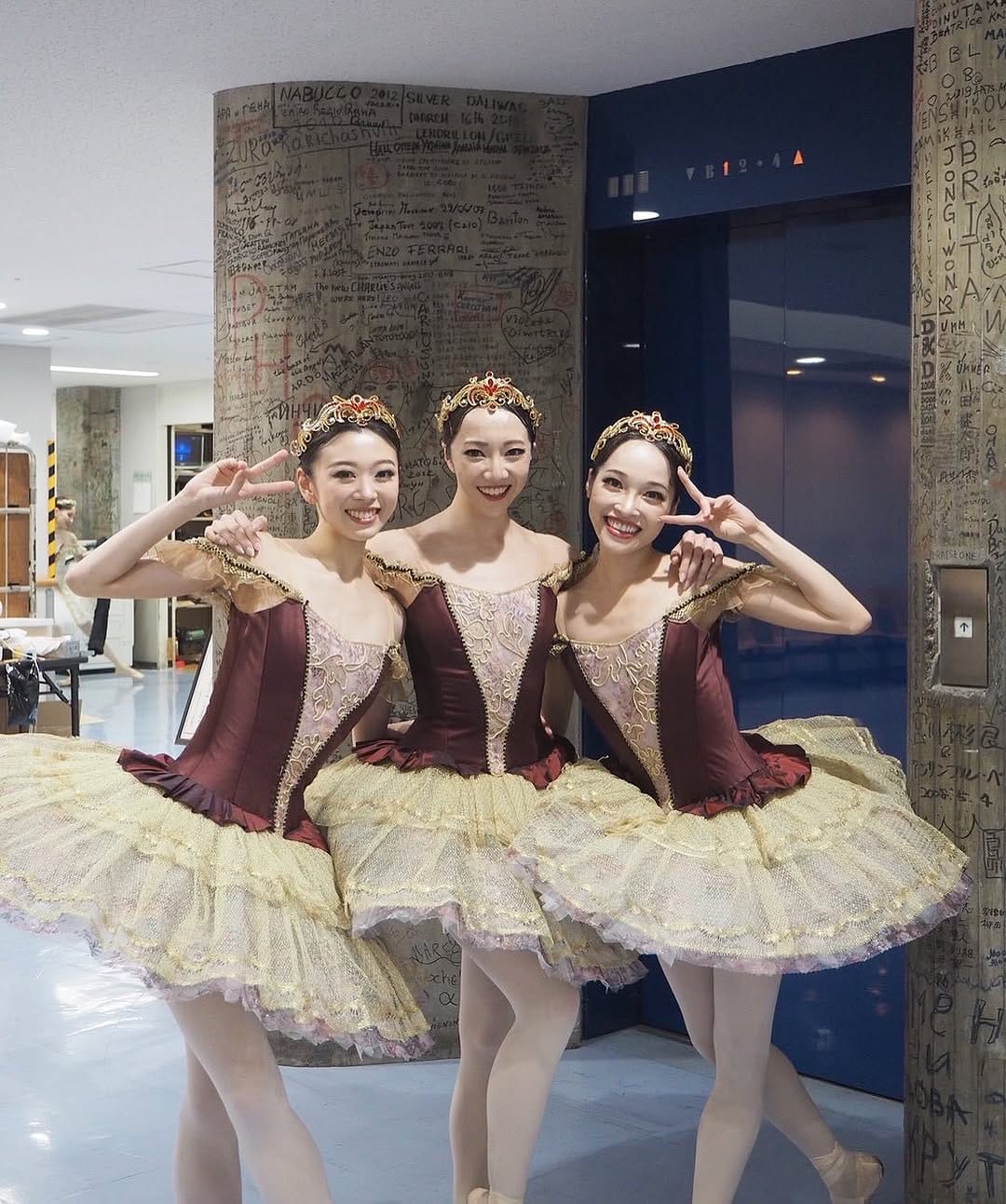 Post 6 by Eriko Nakajima on Instagram (carousel)