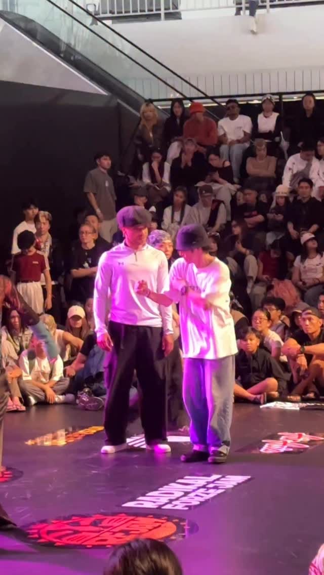 Post 6 by 𝑪𝑮𝑬𝑶𝒕𝒆𝒎𝒑𝒐𝒓𝒂𝒍𝒚 on Instagram (video)