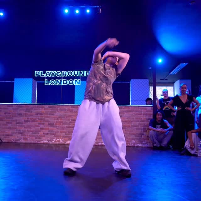Post 10 by DABI on Instagram (video)