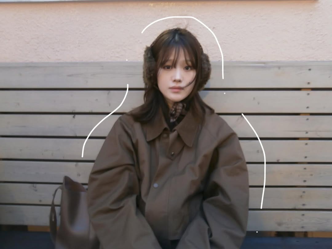Post 9 by 桜庭 愛菜 on Instagram (carousel)