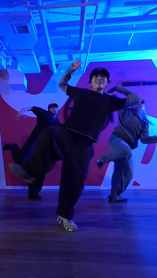 Post 7 by KEI on Instagram (video)