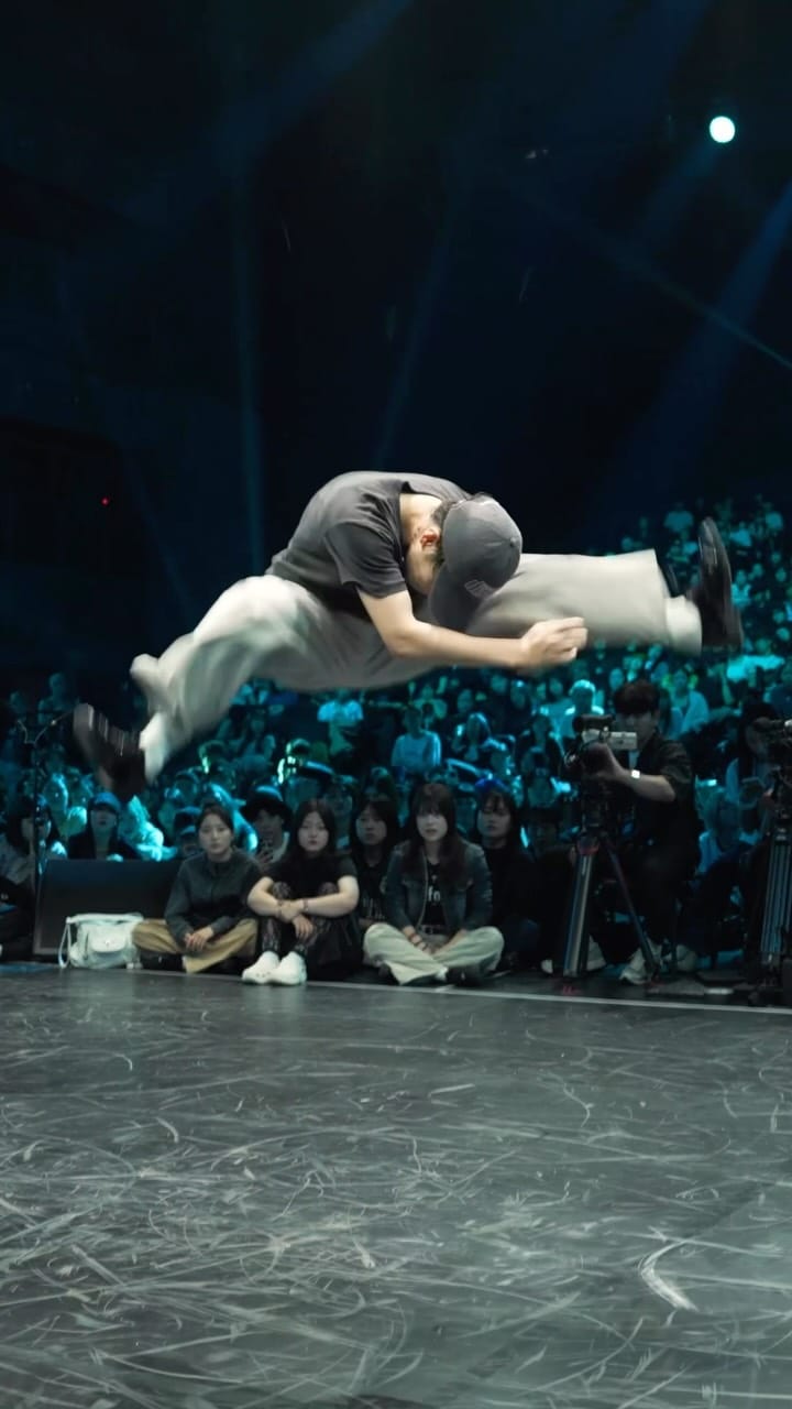 Post 3 by Yu-Ki on Instagram (video)