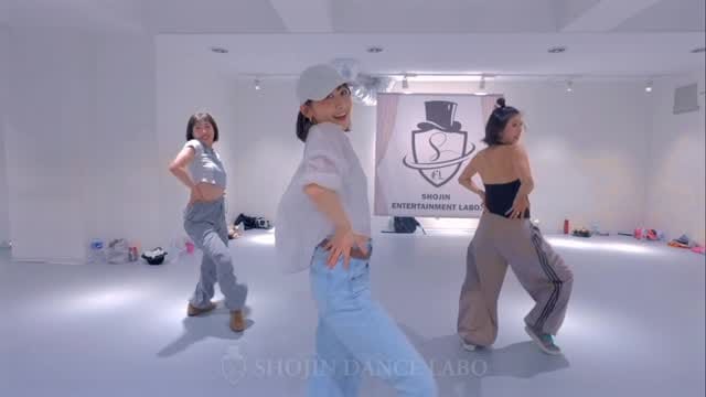 Post 3 by 吉村 彩 on Instagram (video)
