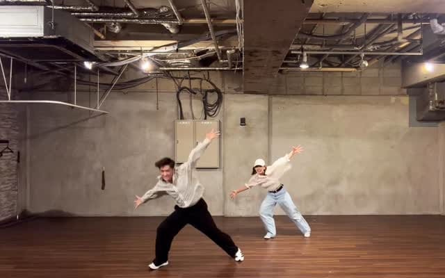 Post 2 by 吉村 彩 on Instagram (video)