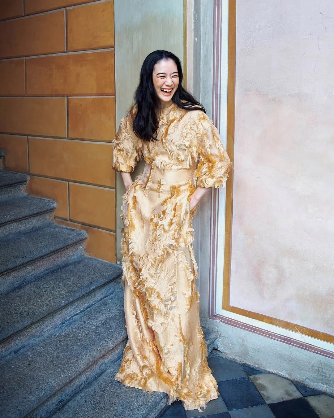 Post 3 by 蒼井優ファンページ on Instagram (carousel)