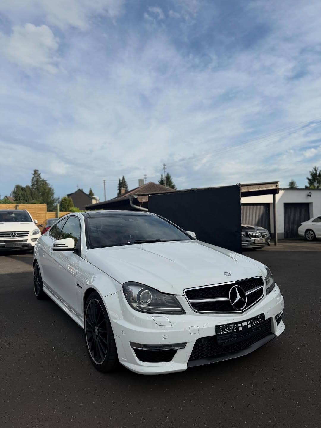 Post 7 by JapanX/KoreaX Import GmbH on Instagram (carousel)