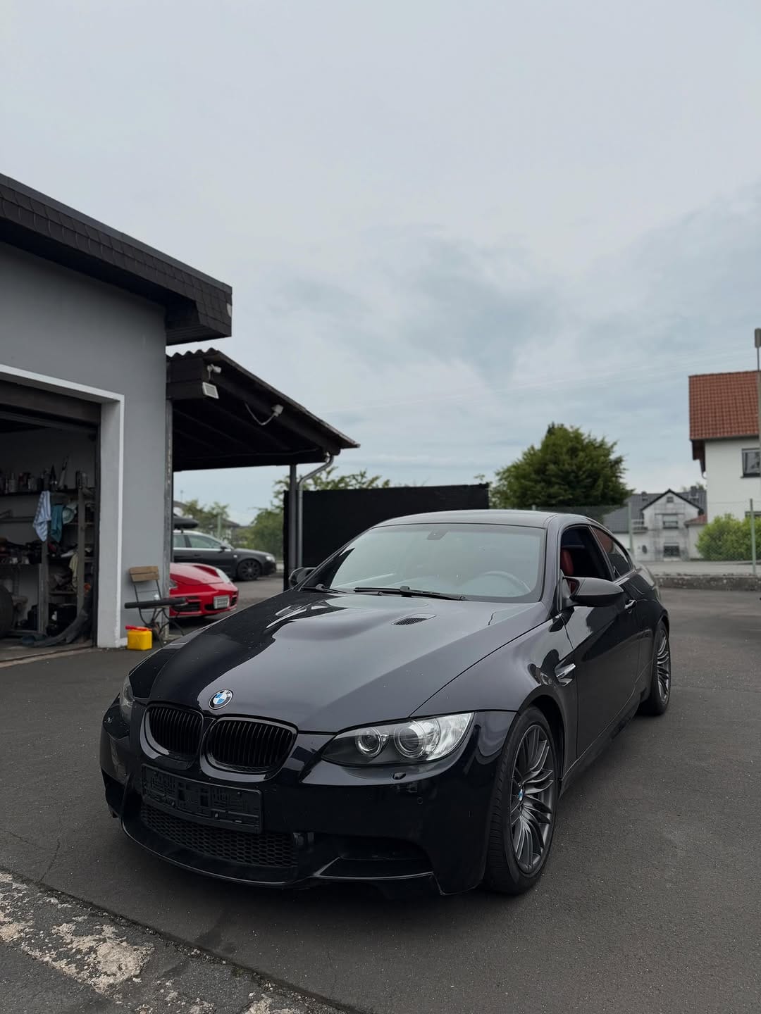 Post 6 by JapanX/KoreaX Import GmbH on Instagram (carousel)