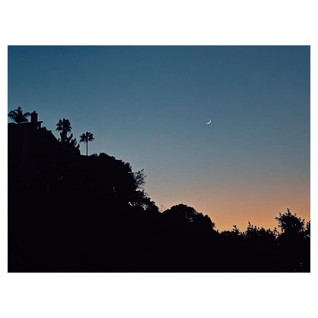 Post 8 by Haruka Abe (安部春香) on Instagram (image)