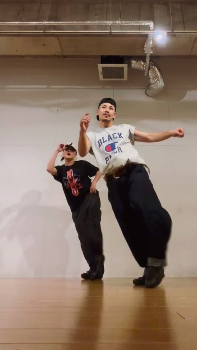 Post 6 by RyoootA on Instagram (video)