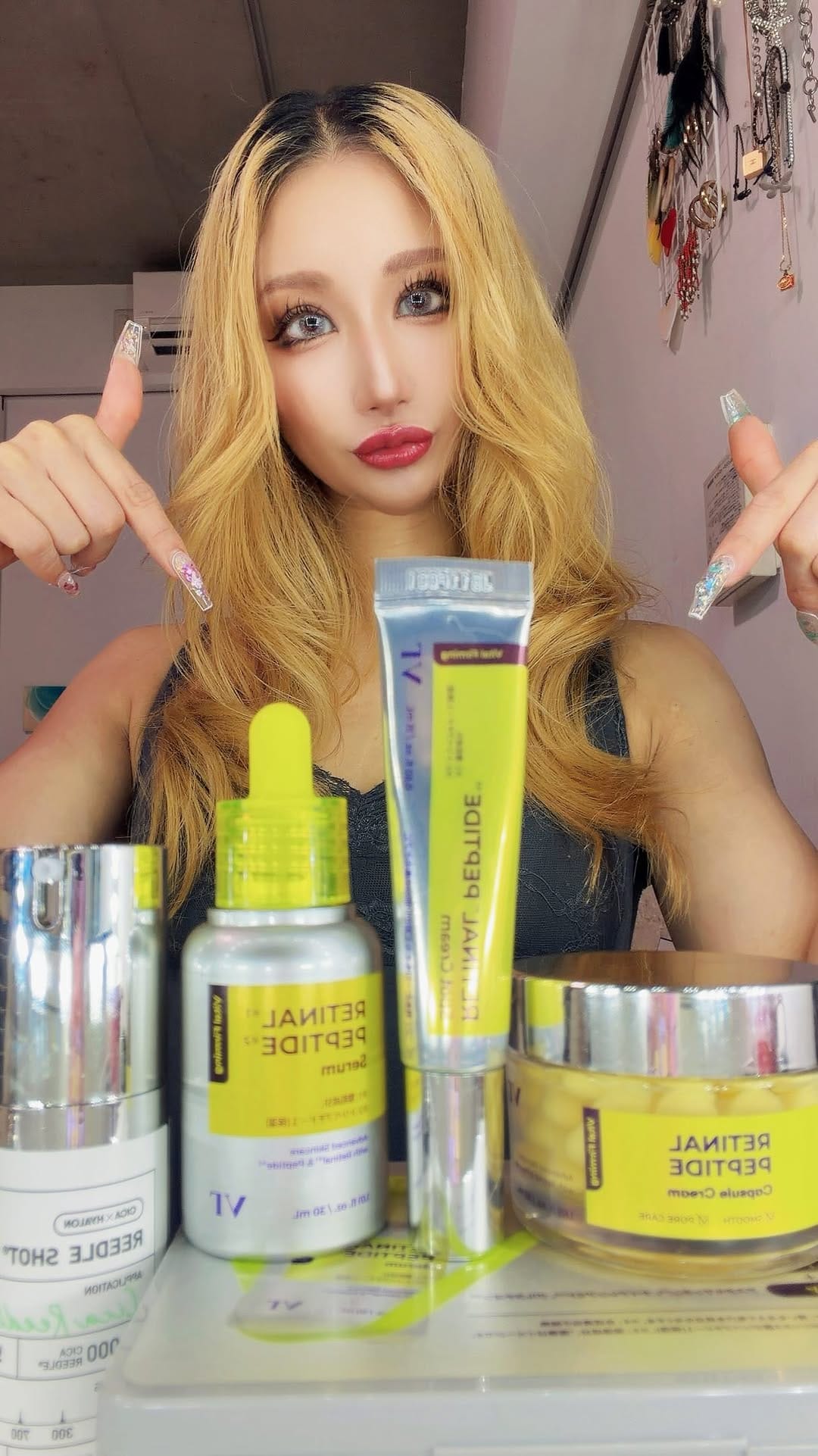 Post 2 by YUKA on Instagram (video)