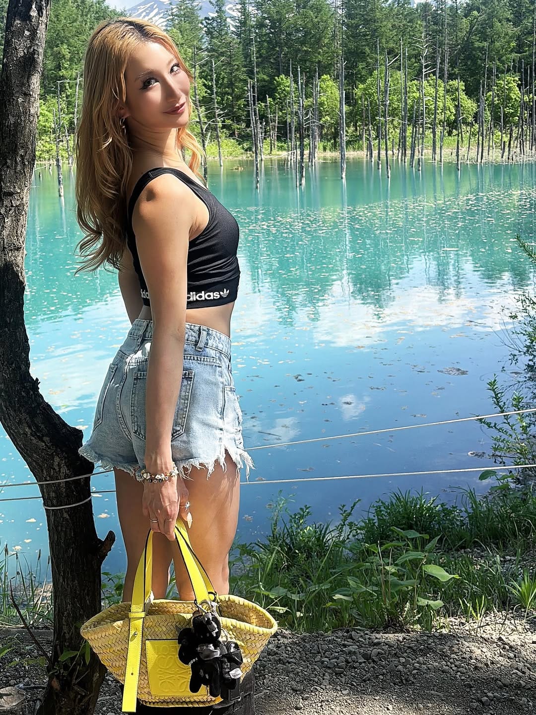 Post 8 by YUKA on Instagram (carousel)