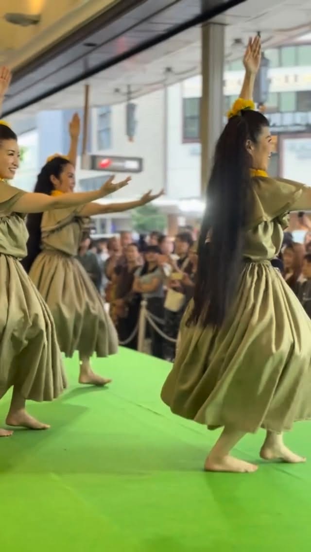 Post 2 by Mariko Lei'ilimalani マリコ レイイリマラニ on Instagram (video)