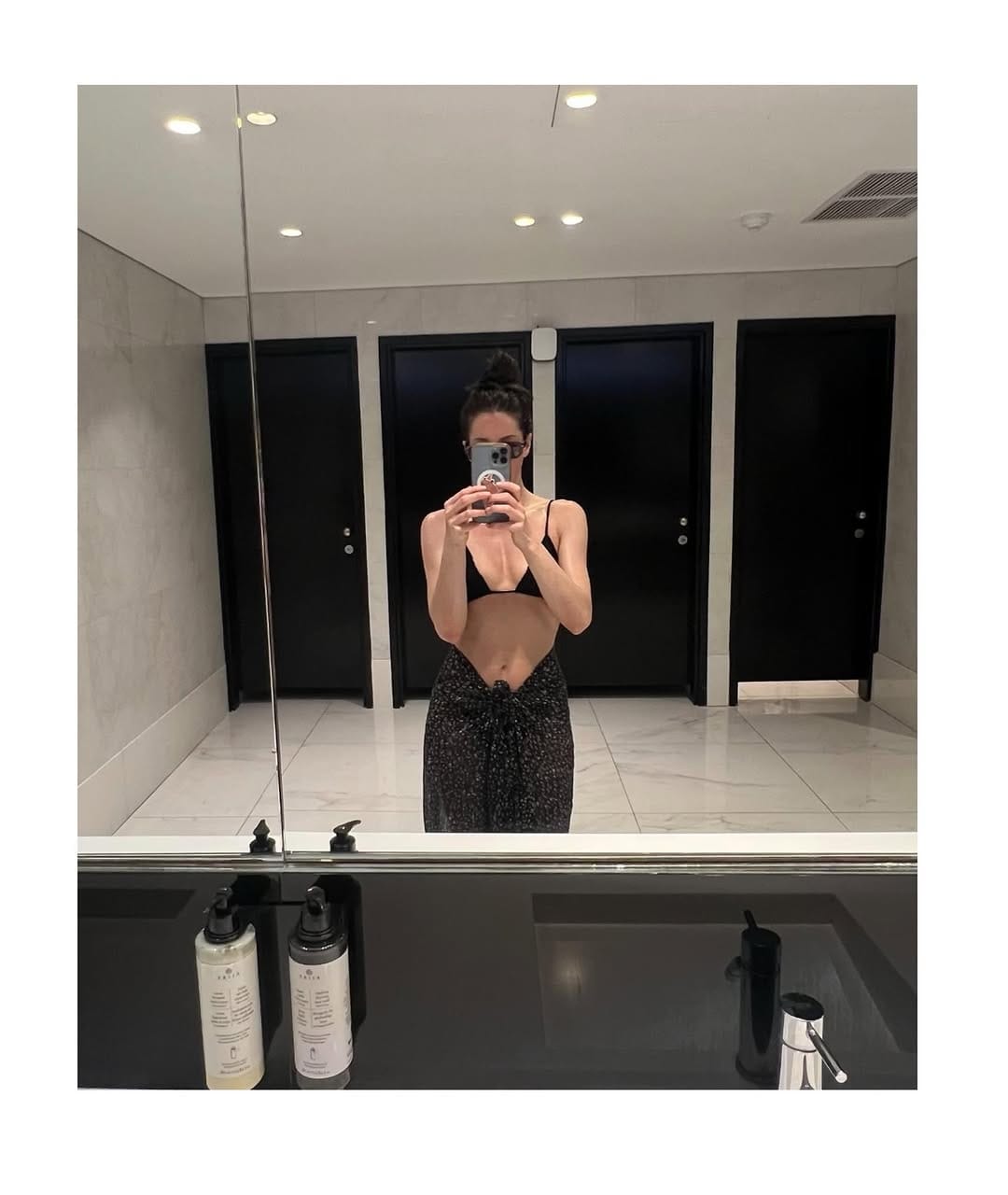 Post 6 by Irini Stamatiou on Instagram (carousel)