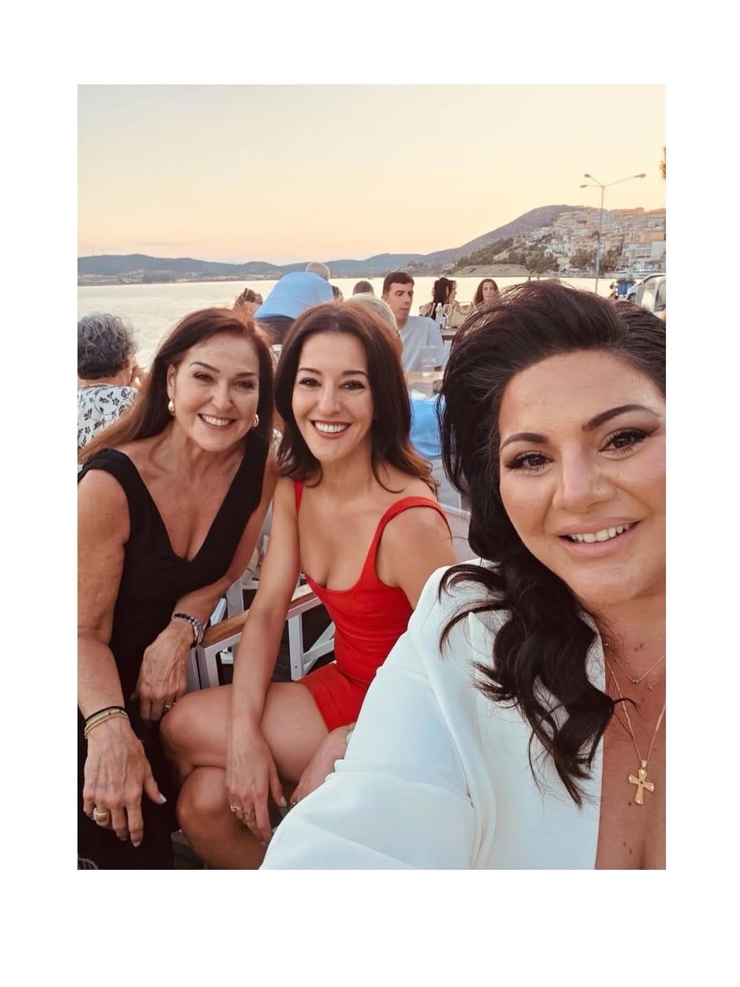 Post 5 by Irini Stamatiou on Instagram (carousel)