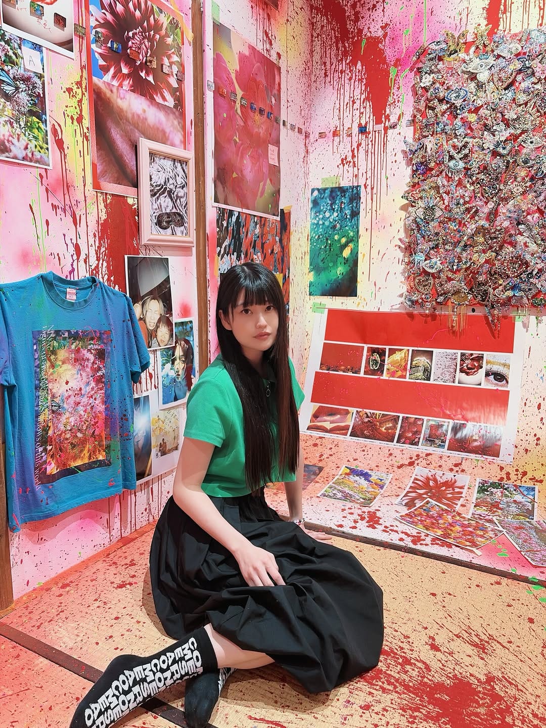 Post 7 by Ami Tomite冨手麻妙 on Instagram (carousel)