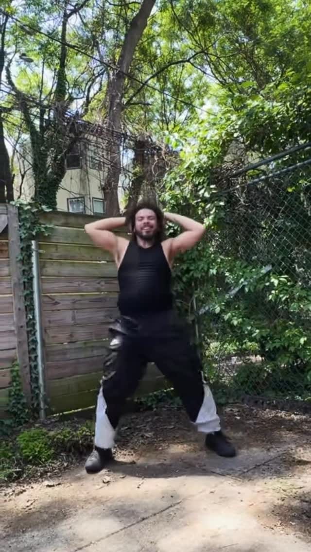 Post 6 by Louie on Instagram (video)