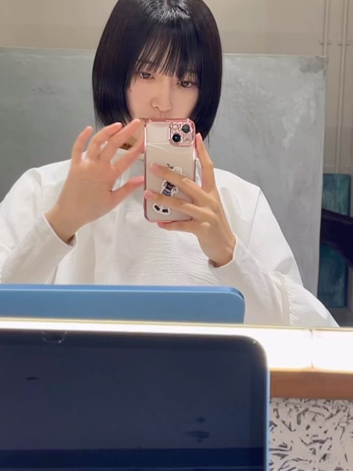 Post 8 by 成瀬亜未/ Ami Naruse on Instagram (carousel)