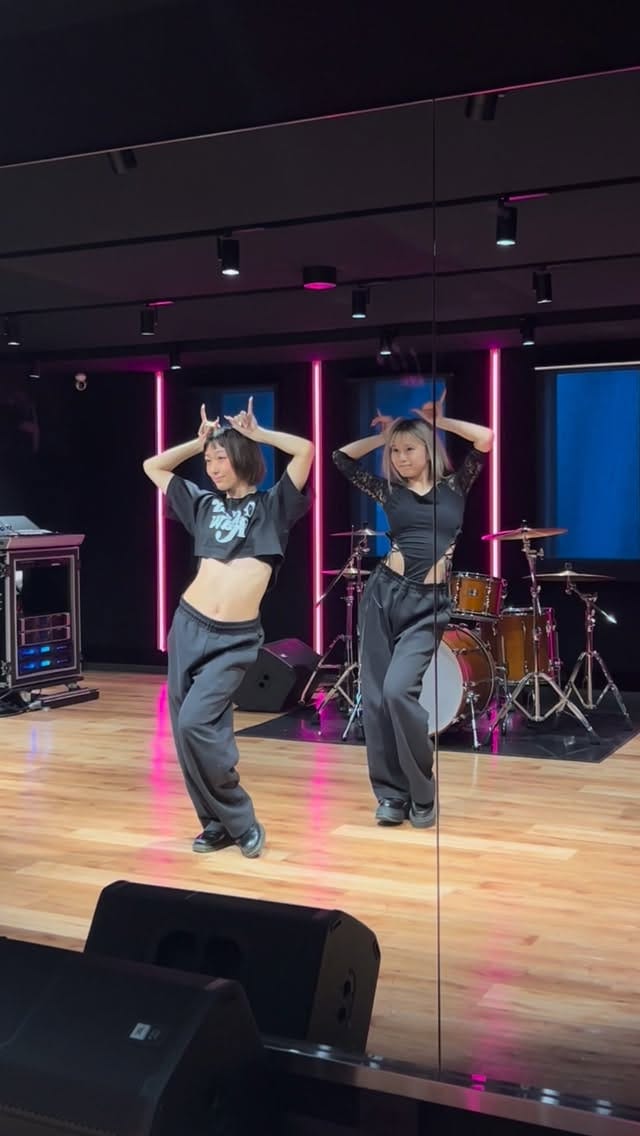 Post 10 by HONAMI on Instagram (video)