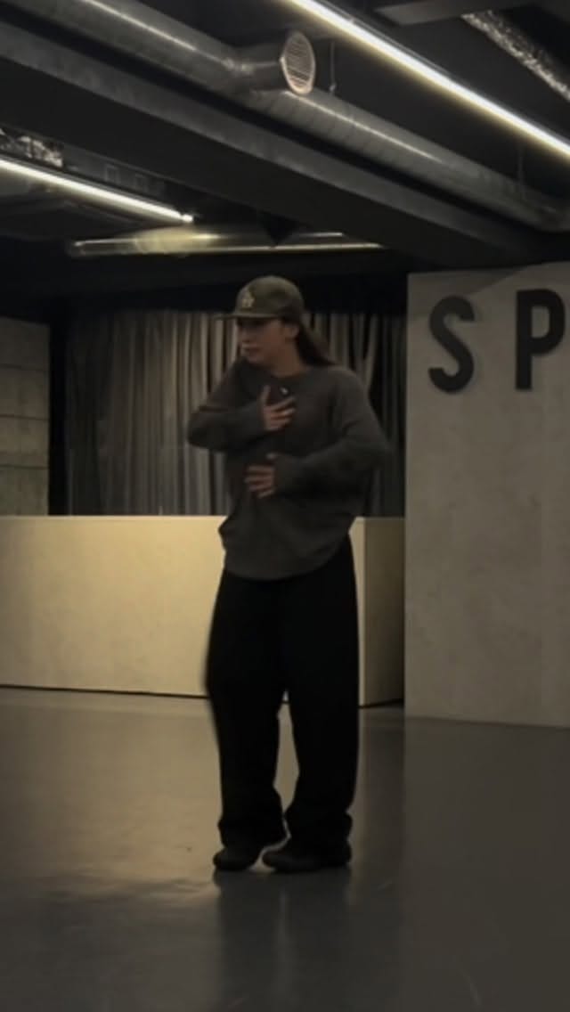 Post 7 by 𝑀𝐸𝐼𝐵𝐼 on Instagram (video)