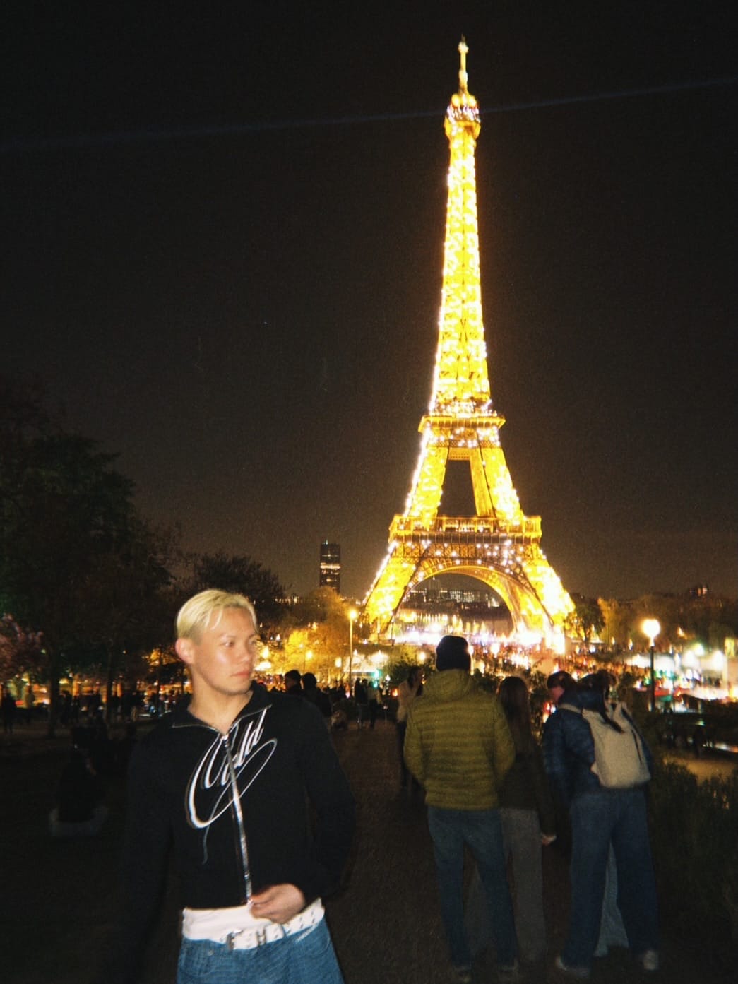 Post 7 by ISAKI HORIE on Instagram (carousel)