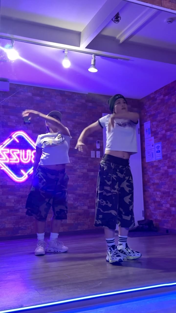 Post 2 by HARUKA MUTO🍟🌈 on Instagram (video)