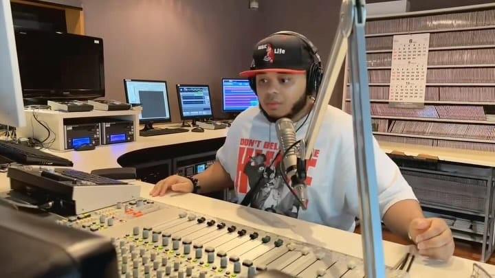 Post 2 by R2 RADIO NETWORK on Instagram (video)